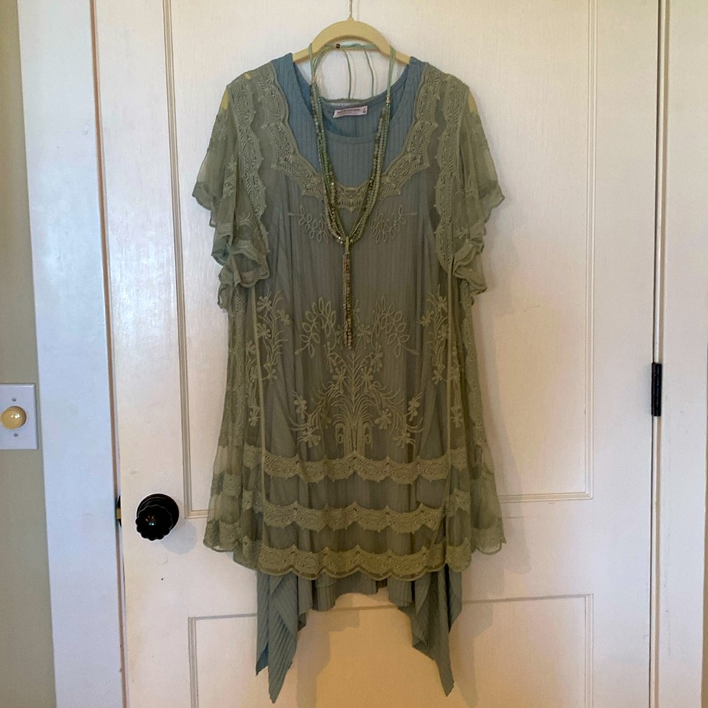 Bohemian dress and necklace
